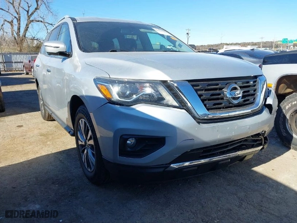 2018 Nissan Pathfinder SV with VIN 5N1DR2MM3JC611488, listed as a IAAI auction lot 41267286 with 43,863 mi miles. Bid and sale history available at carsss.com. Image 1.