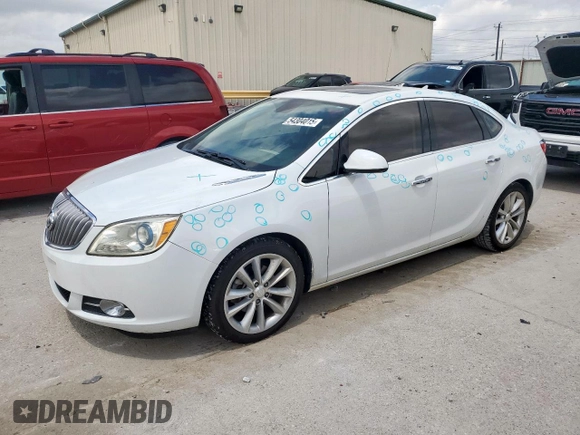 2013 Buick Verano Group z VIN 1G4PS5SK1D4233643, wystawiony jako Copart lot #54304015 z przebiegiem 103 566 mil mil oraz Czysty tytuł • Clean title. Historia ofert i sprzedaży dostępna na DreamBid. Obrazek 1.