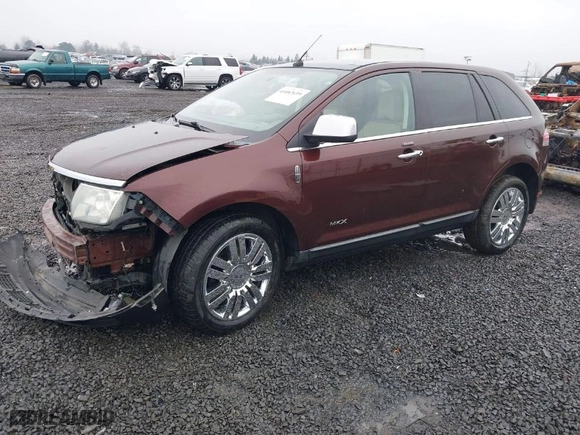 2009 Lincoln MKX with VIN 2LMDU88C89BJ03519, listed as a IAAI auction lot 41082659 with 171,216 mi miles. Bid and sale history available at carsss.com. Image 2.