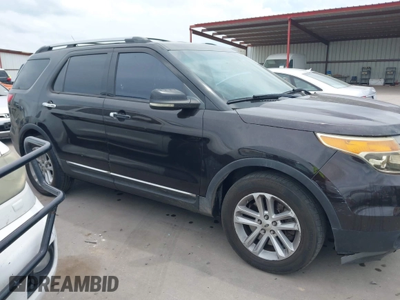 2013 Ford Explorer XLT with VIN 1FM5K7D80DGB26456, listed as a IAAI auction lot 42481903 with 208,306 mi miles and . Bid and sale history available at DreamBid. Image 13.