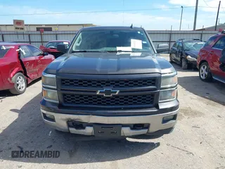 2015 Chevrolet Silverado 1500 LT with VIN 3GCUKREC2FG232302, listed as a IAAI auction lot 41652224 with 231,334 mi miles. Bid and sale history available at carsss.com. Image 12.