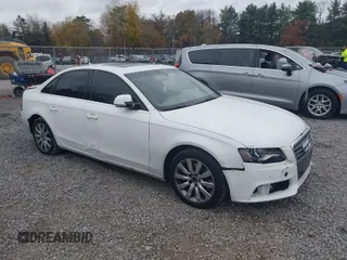 2009 Audi A4 2.0T Prem Plus with VIN WAUSF78K39N043315, listed as a IAAI auction lot 40697780 with 196,457 mi miles. Bid and sale history available at carsss.com. Image 1.