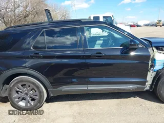 2023 Ford Explorer XLT with VIN 1FMSK8DH4PGC11989, listed as a IAAI auction lot 41845428 with 30,161 mi miles and . Bid and sale history available at carsss.com. Image 14.