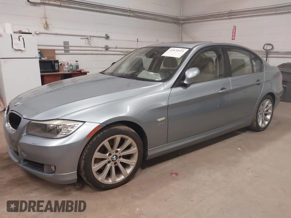 2011 BMW 3 Series 328i xDrive with VIN WBAPK5C56BA811034, listed as a IAAI auction lot 41870924 with 168,793 mi miles and . Bid and sale history available at DreamBid. Image 2.