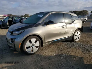 2016 BMW i3 z VIN WBY1Z2C56GV556421, wystawiony jako Copart lot #42644745 z przebiegiem 49 222 mil mil oraz Szkody całkowita. Historia ofert i sprzedaży dostępna na DreamBid. Obrazek 1.