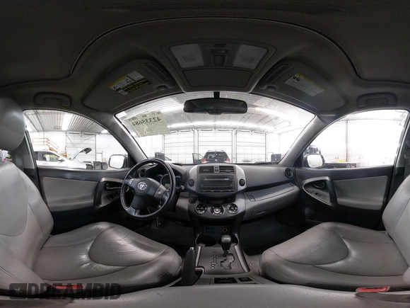 2012 Toyota RAV4 Limited z VIN 2T3DF4DV7CW269657, wystawiony jako IAAI lot #42335684 z przebiegiem 121 425 mil mil oraz . Historia ofert i sprzedaży dostępna na DreamBid. Obrazek 19.
