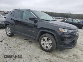 2022 Jeep Compass Latitude with VIN 3C4NJCBB1NT218123, listed as a Copart auction lot 48690445 with 71,465 mi miles and Salvage Title. Bid and sale history available at carsss.com. Image 4.