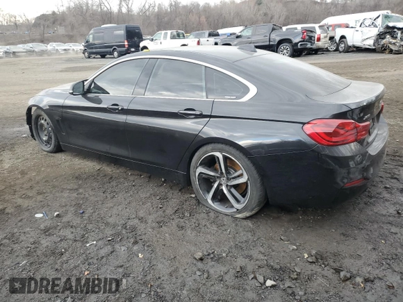 2019 BMW 4 Series 440i xDrive with VIN WBA4J7C50KBM76008, listed as a Copart auction lot 88407425 with 83,491 mi miles and Salvage Title. Bid and sale history available at carsss.com. Image 2.