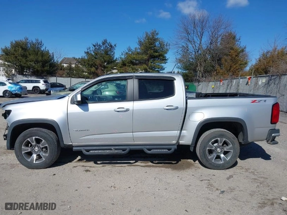 2016 Chevrolet Colorado 4WD Z71 with VIN 1GCGTDE37G1101556, listed as a IAAI auction lot 41638789 with 81,484 mi miles. Bid and sale history available at carsss.com. Image 14.