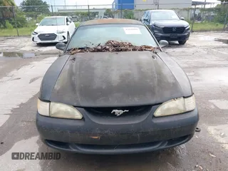 1998 Ford Mustang with VIN 1FAFP4041WF273380, listed as a IAAI auction lot 42549296 with 193,199 mi miles and . Bid and sale history available at DreamBid. Image 6.