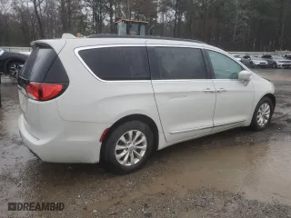 2017 Chrysler Pacifica Touring-L with VIN 2C4RC1BG3HR771830, listed as a Copart auction lot 45156635 with 78,713 mi miles and Salvage Title. Bid and sale history available at carsss.com. Image 3.