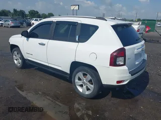 2016 Jeep Compass Sport with VIN 1C4NJCBA2GD743143, listed as a IAAI auction lot 42543350 with 131,038 mi miles and . Bid and sale history available at DreamBid. Image 3.