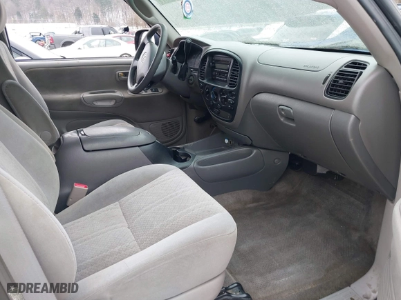 2005 Toyota Tundra SR5 with VIN 5TBBT44185S469957, listed as a IAAI auction lot 41306005 with 213,508 mi miles. Bid and sale history available at carsss.com. Image 5.