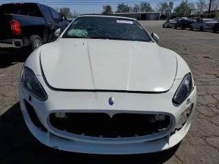 2015 Maserati GranTurismo Convertible Sport with VIN ZAM45MMA4F0140487, listed as a Copart auction lot 47414703 with 33,718 mi miles. Bid and sale history available at carsss.com. Image 5.