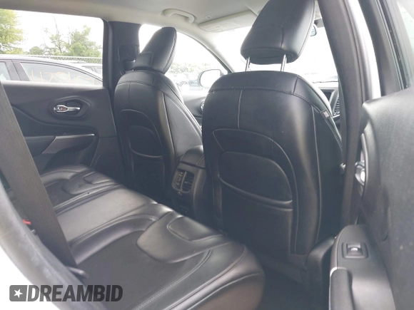 2019 Jeep Cherokee Latitude Plus с VIN 1C4PJMLB9KD114168, выставлен на аукционе IAAI как лот 42499881 с пробегом 99 667 миль миль и . История ставок и продаж доступна на DreamBid. Изображение 8.