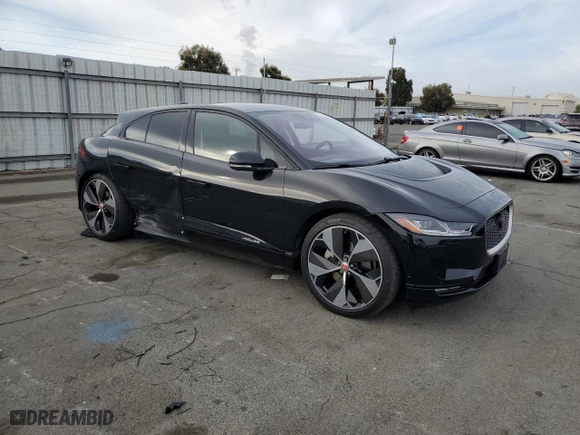 2019 Jaguar I-PACE HSE with VIN SADHD2S16K1F73580, listed as a Copart auction lot 79135964 with 20341 miles and Salvage Title. Bid and sale history available at carsss.com. Image 4.