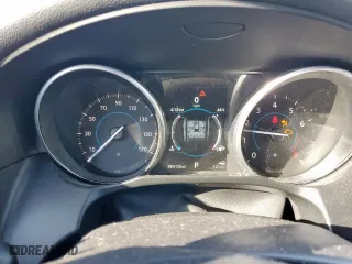 2016 Jaguar XF S with VIN SAJBM4BV4GCY13297, listed as a Copart auction lot 46176515 with 94,135 mi miles and Salvage Title. Bid and sale history available at carsss.com. Image 9.