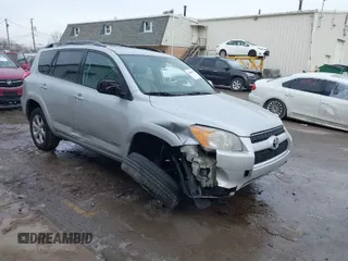 2010 Toyota RAV4 Ltd with VIN 2T3DK4DV0AW032453, listed as a IAAI auction lot 41646598 with 199,172 mi miles. Bid and sale history available at carsss.com. Image 1.