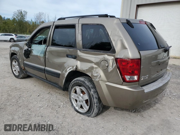 2006 Jeep Grand Cherokee Laredo with VIN 1J4GR48K16C112048, listed as a Copart auction lot 72832364 with 27,573 mi miles and Salvage Title. Bid and sale history available at carsss.com. Image 2.