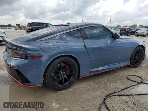 2024 Nissan Z Nismo with VIN JN1BZ4CH0RM360854, listed as a Copart auction lot 55534695 with 24,588 mi miles and Salvage Title. Bid and sale history available at DreamBid. Image 3.