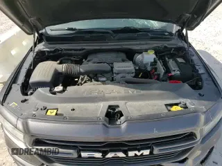 2022 Ram 1500 Laramie z VIN 1C6RREJT9NN337402, wystawiony jako Copart lot #57089715 z przebiegiem 54 987 mil mil oraz Czysty tytuł • Clean title. Historia ofert i sprzedaży dostępna na DreamBid. Obrazek 15.