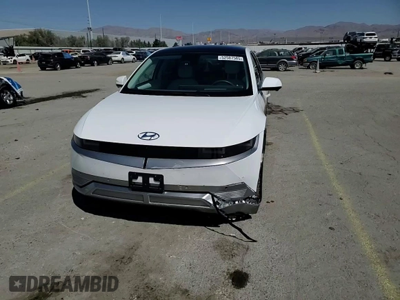 2024 Hyundai Ioniq 5 Limited с VIN KM8KR4DE6RU323580, выставлен на аукционе Copart как лот 52587585 с пробегом 2 996 миль миль и Списание • Salvage title. История ставок и продаж доступна на DreamBid. Изображение 15.