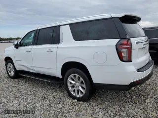 2022 Chevrolet Suburban Premier with VIN 1GNSKFKD6NR184165, listed as a Copart auction lot 72034563 with 57,954 mi miles and Clean Title. Bid and sale history available at carsss.com. Image 2.