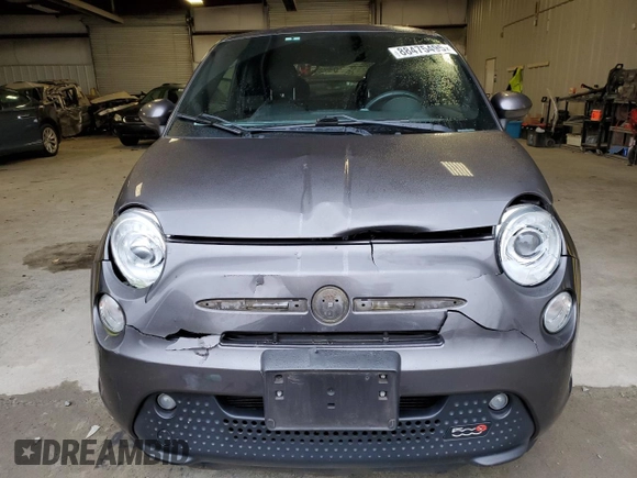 2015 FIAT 500e with VIN 3C3CFFGE6FT681555, listed as a Copart auction lot 88475495 with 36,254 mi miles and Salvage Title. Bid and sale history available at carsss.com. Image 5.