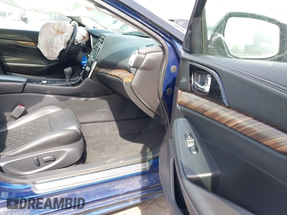 2016 Nissan Maxima SV with VIN 1N4AA6AP2GC386757, listed as a IAAI auction lot 42071110 with 108,016 mi miles and . Bid and sale history available at DreamBid. Image 5.