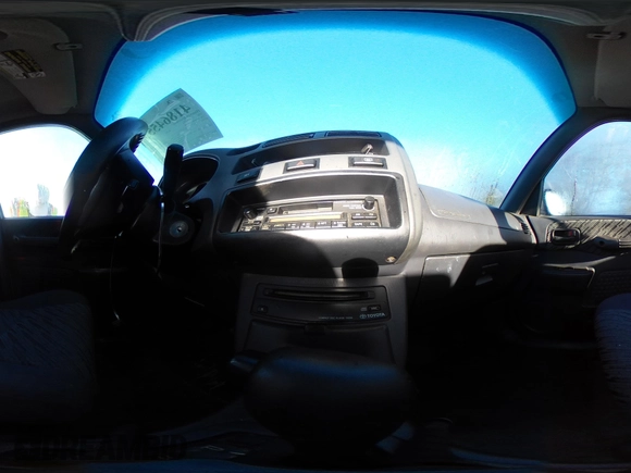 2000 Toyota RAV4 with VIN JT3GP10V9Y0046468, listed as a IAAI auction lot 41864553 with 286,660 mi miles and . Bid and sale history available at DreamBid. Image 18.