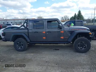2021 Jeep Gladiator Mojave с VIN 1C6JJTEG2ML515456, выставлен на аукционе IAAI как лот 41976059 с пробегом 109 225 миль миль и . История ставок и продаж доступна на DreamBid. Изображение 13.