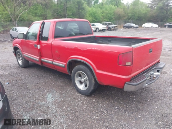 2001 Chevrolet S-10 LS with VIN 1GCCS19W418235489, listed as a IAAI auction lot 41967949 with Not Provided miles and . Bid and sale history available at DreamBid. Image 3.