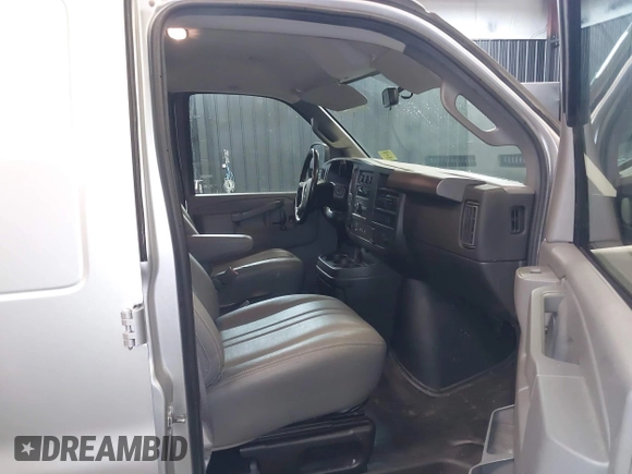 2018 Chevrolet Express Cargo Van with VIN 1GCWGAFG6J1226085, listed as a IAAI auction lot 41952268 with 53,293 mi miles. Bid and sale history available at carsss.com. Image 5.