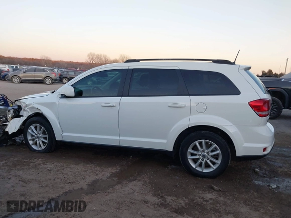 2018 Dodge Journey SXT with VIN 3C4PDCBG4JT514453, listed as a IAAI auction lot 41406727 with 121,235 mi miles. Bid and sale history available at carsss.com. Image 14.