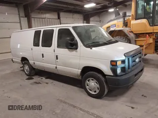 2014 Ford Econoline Cargo Commercial with VIN 1FTNS1EW9EDA68235, listed as a IAAI auction lot 41377336 with 283,651 mi miles. Bid and sale history available at carsss.com. Image 1.