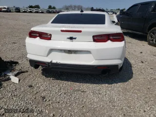 2019 Chevrolet Camaro 2LT with VIN 1G1FC1RXXK0114008, listed as a Copart auction lot 70623814 with 0 mi miles and Salvage Title. Bid and sale history available at carsss.com. Image 6.