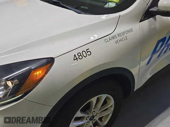 2020 Ford Escape SE z VIN 1FMCU9G66LUB14805, wystawiony jako IAAI lot #42388285 z przebiegiem 50 819 mil mil oraz . Historia ofert i sprzedaży dostępna na DreamBid. Obrazek 2.