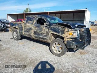 2018 GMC Sierra 2500HD SLT with VIN 1GT12TEY1JF115980, listed as a IAAI auction lot 41281634 with 1 mi miles. Bid and sale history available at carsss.com. Image 1.