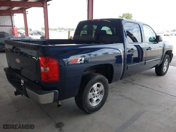 2008 Chevrolet Silverado 1500 LT w/1LT with VIN 3GCEK13M28G143589, listed as a IAAI auction lot 42040084 with 96,452 mi miles. Bid and sale history available at carsss.com. Image 4.