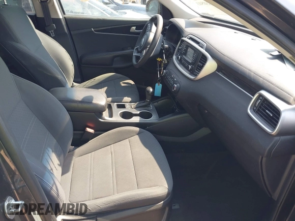2017 Kia Sorento LX with VIN 5XYPGDA54HG224387, listed as a IAAI auction lot 42485413 with 69,159 mi miles and . Bid and sale history available at DreamBid. Image 5.