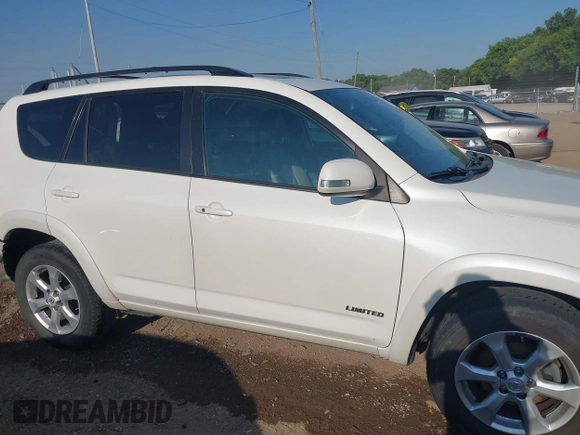 2009 Toyota RAV4 Limited with VIN 2T3BK31V39W004339, listed as a IAAI auction lot 42634719 with 166,218 mi miles and . Bid and sale history available at DreamBid. Image 14.