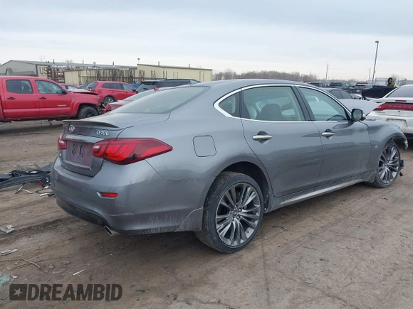 2017 Infiniti Q70L 3.7 with VIN JN1BY1PR9HM210745, listed as a IAAI auction lot 41511737 with 75,978 mi miles. Bid and sale history available at carsss.com. Image 4.