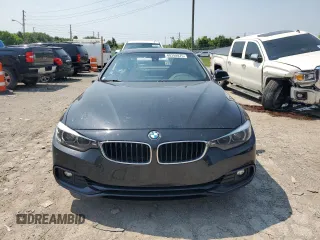 2018 BMW 4 Series 430i xDrive z VIN WBA4Z3C58JEC48985, wystawiony jako Copart lot #60398875 z przebiegiem 65 643 mil mil oraz Szkoda całkowita • Salvage title. Historia ofert i sprzedaży dostępna na DreamBid. Obrazek 5.