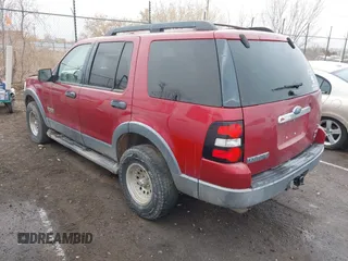 2006 Ford Explorer XLT with VIN 1FMEU73806ZA04487, listed as a IAAI auction lot 41294505 with 149,579 mi miles. Bid and sale history available at carsss.com. Image 3.