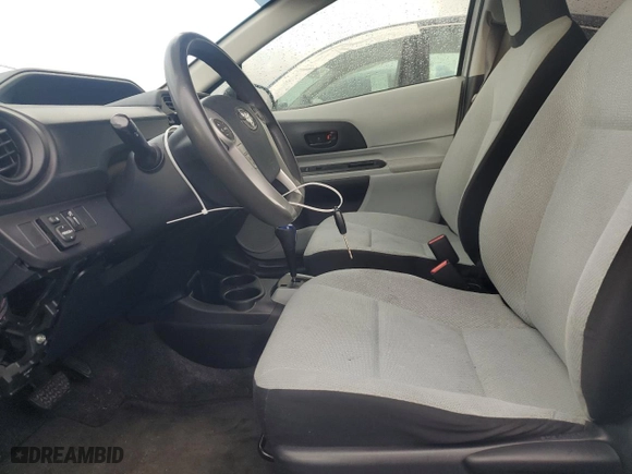 2013 Toyota Prius c One with VIN JTDKDTB33D1533353, listed as a Copart auction lot 47584785 with 126,427 mi miles and Salvage Title. Bid and sale history available at carsss.com. Image 7.