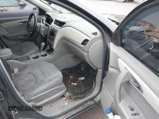 2017 Chevrolet Traverse LS с VIN 1GNKVFKD4HJ238315, выставлен на аукционе IAAI как лот 41411668 с пробегом 114 342 миль миль и . История ставок и продаж доступна на DreamBid. Изображение 5.