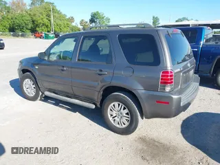 2006 Mercury Mariner Luxury with VIN 4M2YU56156KJ11686, listed as a IAAI auction lot 41854750 with 145,048 mi miles and . Bid and sale history available at DreamBid. Image 3.