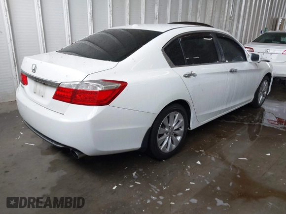 2015 Honda Accord EX-L with VIN 1HGCR2F87FA177483, listed as a IAAI auction lot 42230041 with 161,925 mi miles and . Bid and sale history available at DreamBid. Image 4.