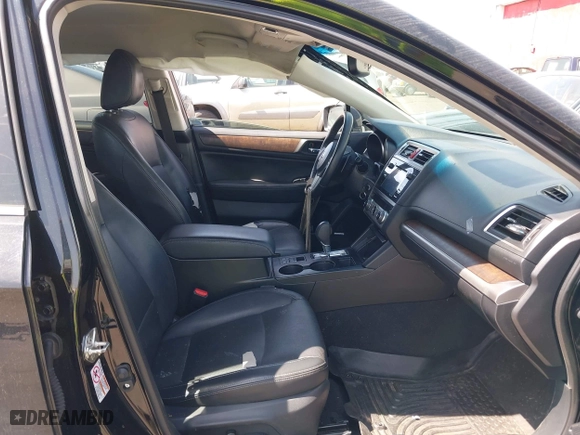 2015 Subaru Outback 2.5i Limited with VIN 4S4BSAJC1F3271511, listed as a IAAI auction lot 42087304 with 167,215 mi miles. Bid and sale history available at carsss.com. Image 5.