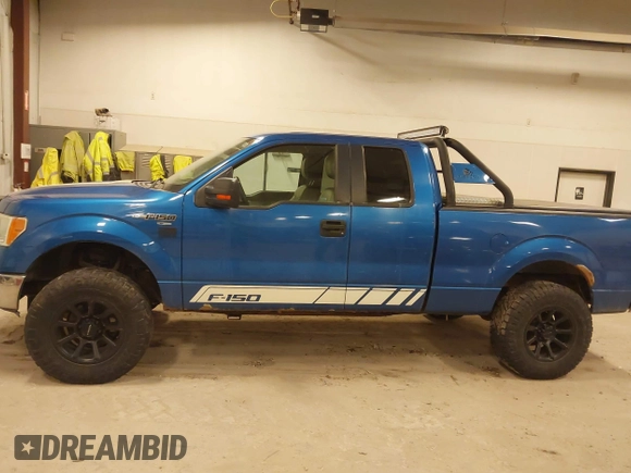 2010 Ford F-150 XL z VIN 1FTFX1EV5AFD86123, wystawiony jako IAAI lot #42036959 z przebiegiem 181 088 mil mil oraz . Historia ofert i sprzedaży dostępna na DreamBid. Obrazek 14.